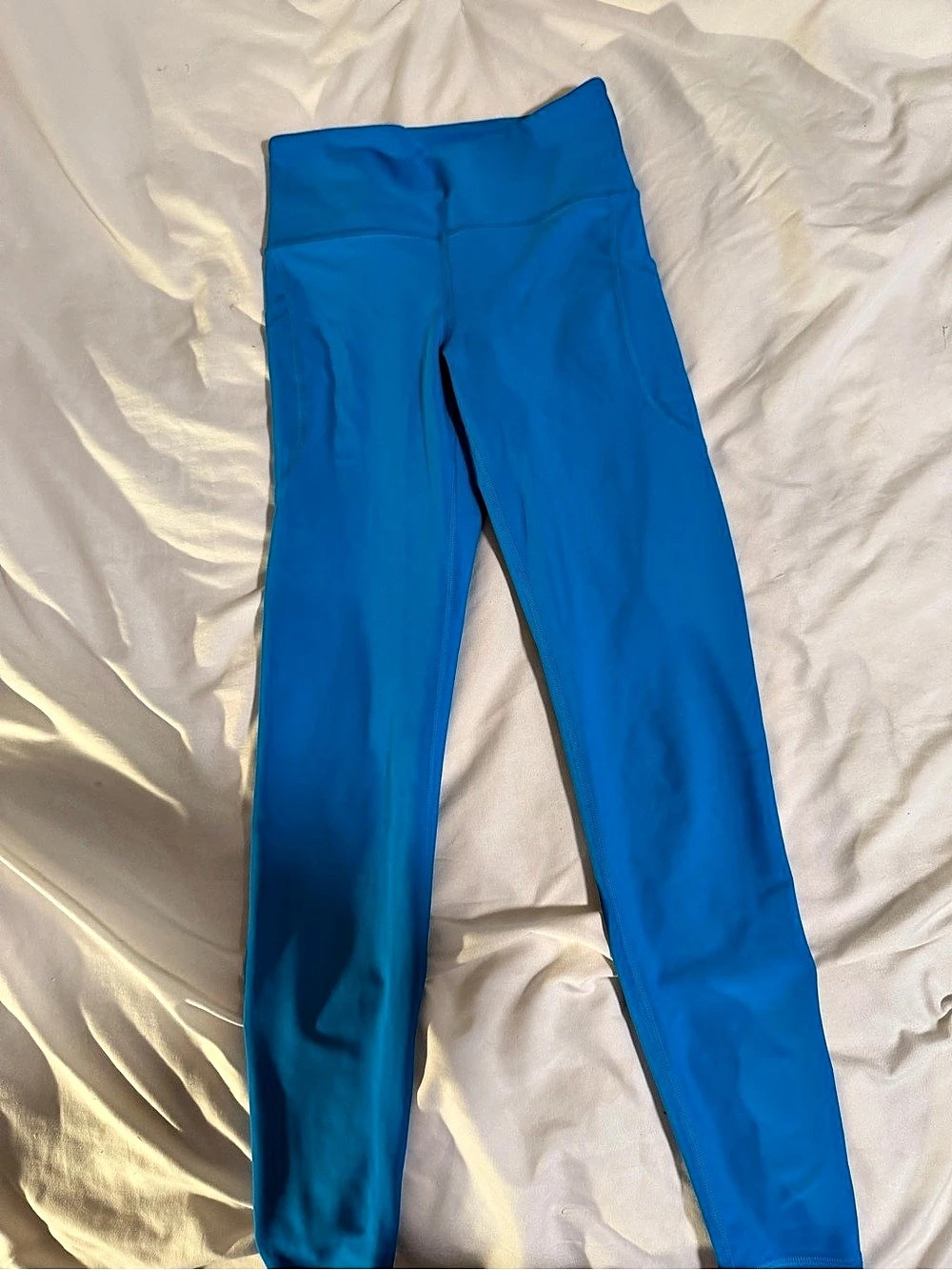 Old Navy High-Rise Leggings Go-Dry Blue Extra Small Like New